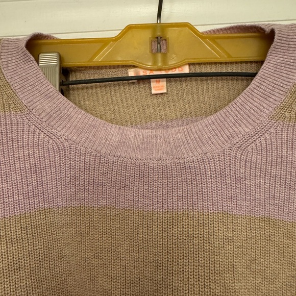 Lisa Todd women’s sweater size M. - Picture 3 of 6
